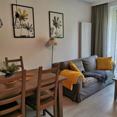 Апартаменты Apartament W Parku Освенцим Экстерьер фото
